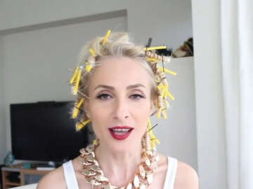 Pipetle Kıvırcık Saçlar Nasıl Yapılır?