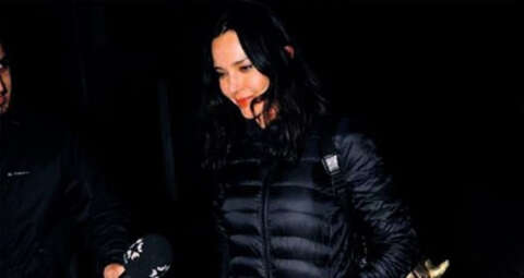 Hande Ataizi'ne Gönderme: 'Tuvalette Kaldık, Kurtar Bizi'