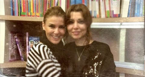 Gülben Ergen'den Elif Şafaklı Kitap Sürprizi