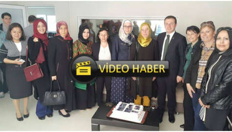 AK Parti Milletvekili Adayı Emine Yavuz Gözgeç'e Sürpriz Doğum Günü Kutlaması