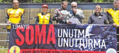 Soma'nın acılı ailelerinde tek söz: Geri geleceklermiş gibi bekliyoruz