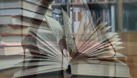 Almanya'da Erotik Kitap Satışına Bakın Nasıl Sınır Geldi?!