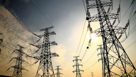 Bursa'da şaka gibi kaza! Elektrik direği...