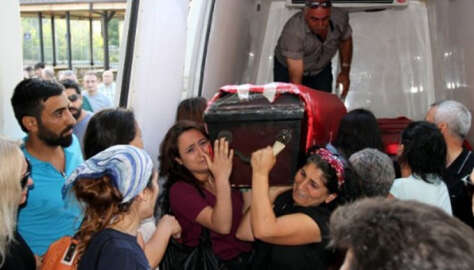 Ferdane ve Nartan Kılıç'ın cenazeleri Bursa'da