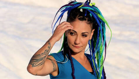 Özlem Tekin, sakallı Türk erkeklerine savaş açtı!