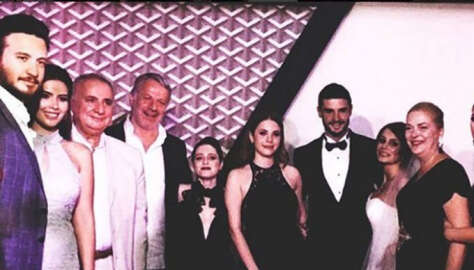 Berk Oktay ve Merve Şarapçıoğlu evlendi