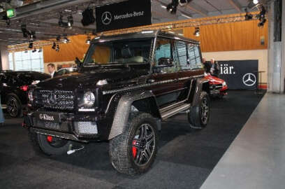 Kuzey Avrupa’nın en büyük otomobil ve motosiklet fuarı açıldı