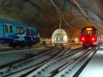 İstanbul Kartal metrosunda intihar girişimi