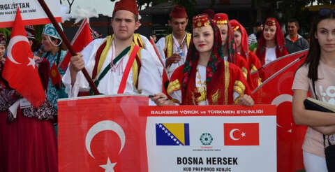 13. Uluslararası Yörük Türkmen Şöleni'nde temsili Yörük göçü gerçekleştirildi