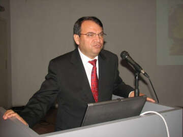 Arı sokması ve alerjisine dikkat