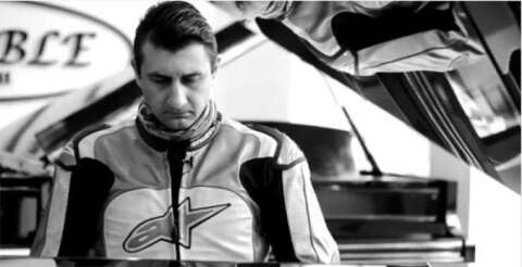 'Altın Elbiseli Adam' Barkın Bayoğlu hayatını kaybetti