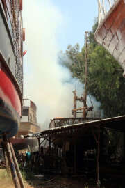 Tersanede yangın paniği