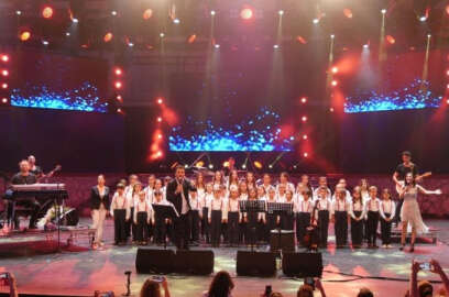 Kayahan, Büyükçekmece Festivali’nde şarkılarıyla anıldı