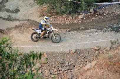 Türkiye’de ilk kez gece yarışıldı