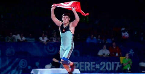 Kerem Kamal, Dünya Şampiyonu oldu