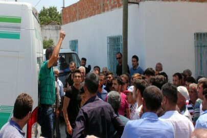 Düğünde açılan ateş sonucu hayatını kaybeden çocuk toprağa verildi