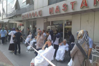 Yangın çıkan hastane boşaltılıyor