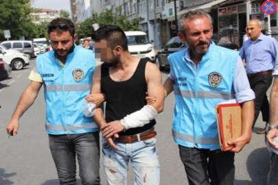 Annesini bıçaklayana adli kontrol