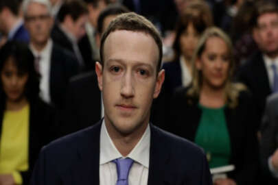Zuckerberg Avrupa Parlamentosu'nda ifade verecek