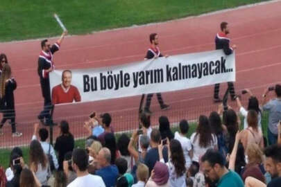 ODTÜ, geleneği bozmadı! İşte mezuniyet törenine damga vuran pankartlar