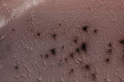 NASA, 'Mars örümceklerine' ait yeni görüntü yayınladı