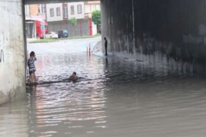 Türküsü vardı gerçek oldu! 'Çarşamba'yı sel aldı'