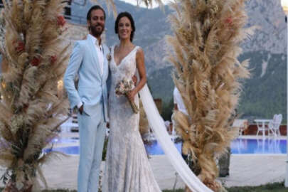 'Çukur'un Vartolu'su Erkan Kolçak Köstendil evlendi' İşte o düğünden kareler