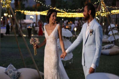 Vartolu ve eşini böyle kutladılar