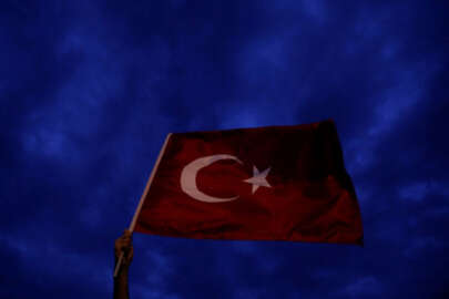Türk vatandaşlığına geçiş ucuzladı