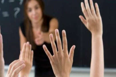 Bursa'da siyasi parti üyesi "ücretli öğretmen" skandalı!