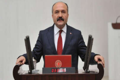 Erhan Usta, MHP'den ihraç edildi