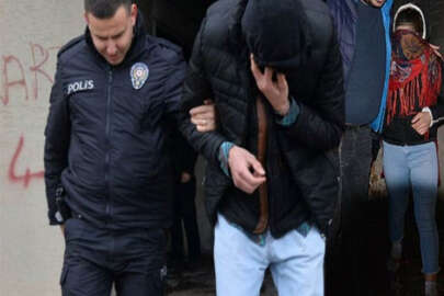 Boş binada 14 yaşındaki kız çocuğuyla çıplak yakalandı