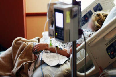 Erkek hemşire bitkisel hayattaki kadına tecavüz edip hamile bıraktı