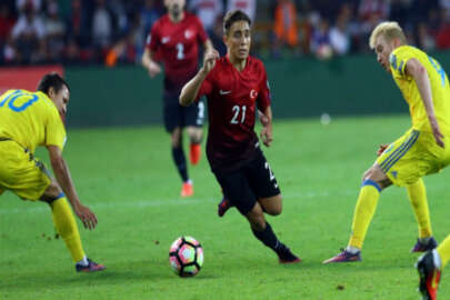 Milli oyuncu Emre Mor, yine kadro dışı! Gece hayatı...