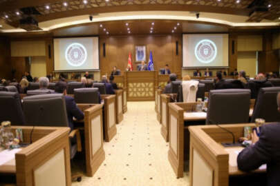 Büyükşehir'de son meclis! 117 toplantı, 14 bin 500 karar