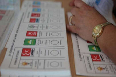Uzmanlar: Yerel seçimlerde "siyasi kabilecilik" belirleyici olacak