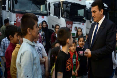 Başkan Dündar yetim çocuklarla iftar yaptı
