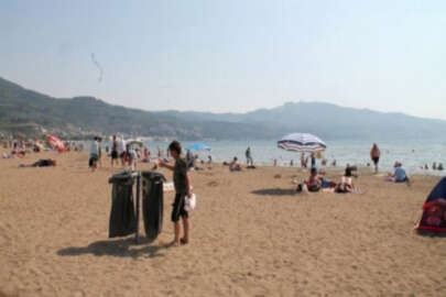 Suriyeliler Gemlik'te deniz sefası yapıyor