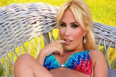 Lerzan Mutlu'dan bikinili paylaşım