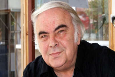 Ünlü sanatçı Enis Fosforoğlu yaşamını yitirdi