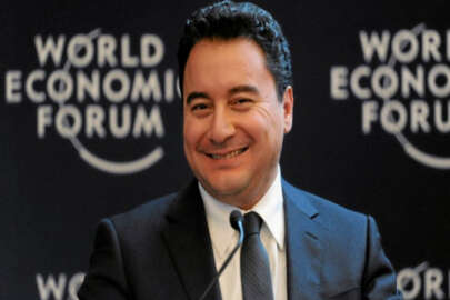 İstifa eden Ali Babacan'a AK Parti'den ilk hamle