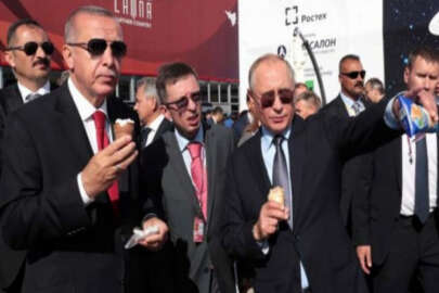 Putin ve Erdoğan, Moskova'da külah dondurma yedi