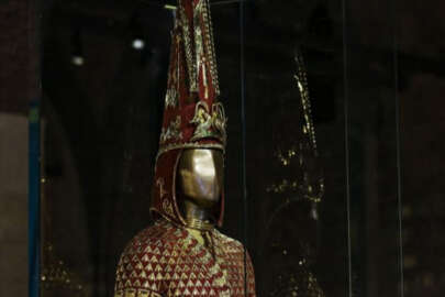 2500 yıllık 'Altın Elbiseli Adam' Türkiye'de