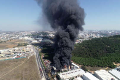 Tuzla'da fabrika dev yangın! Patlama oldu, yaralılar var