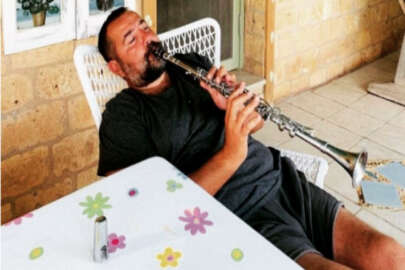 Ata Demirer'in annesiyle veda paylaşımına beğeni yağdı