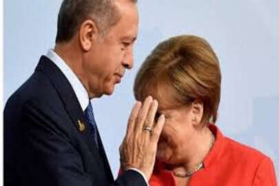 Erdoğan'dan Merkel'e: "Terör Örgütünü NATO'ya mı aldınız?"