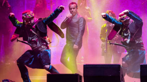 Haluk Levent'ten Bursa'da büyük sürpriz! Konser öncesi kuyruğa girip...