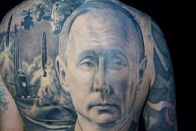 Sırtına dev Putin dövmesi yaptırdı