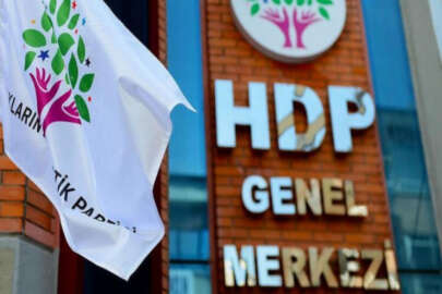 HDP'li dört belediye başkanı görevden alındı