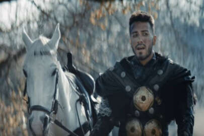 Enes Batur'un Dolunay'ı Post Malone'dan çalıntı mı?